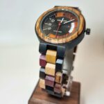 Montre en bois pour femme - Bracelet multicolore