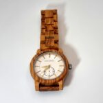 montre pour homme en bois