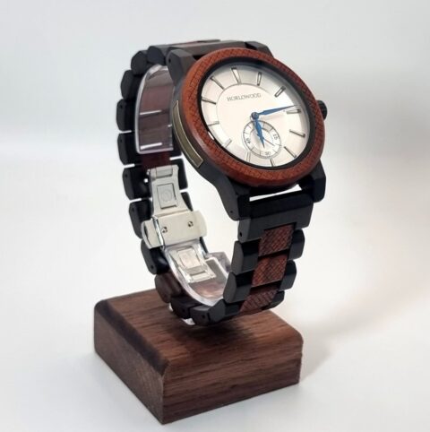 Montre en bois de santal pour homme