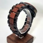 Montre en bois de santal pour homme