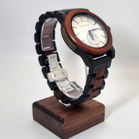 Montre en bois de santal pour homme