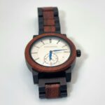 Montre en bois de santal pour homme