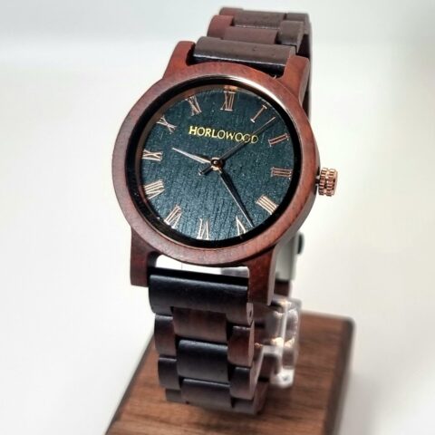 montre en bois de noyer